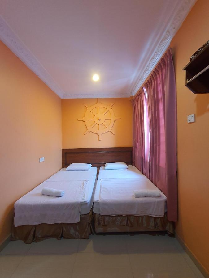 Highway Budget Hotel Ипох Экстерьер фото